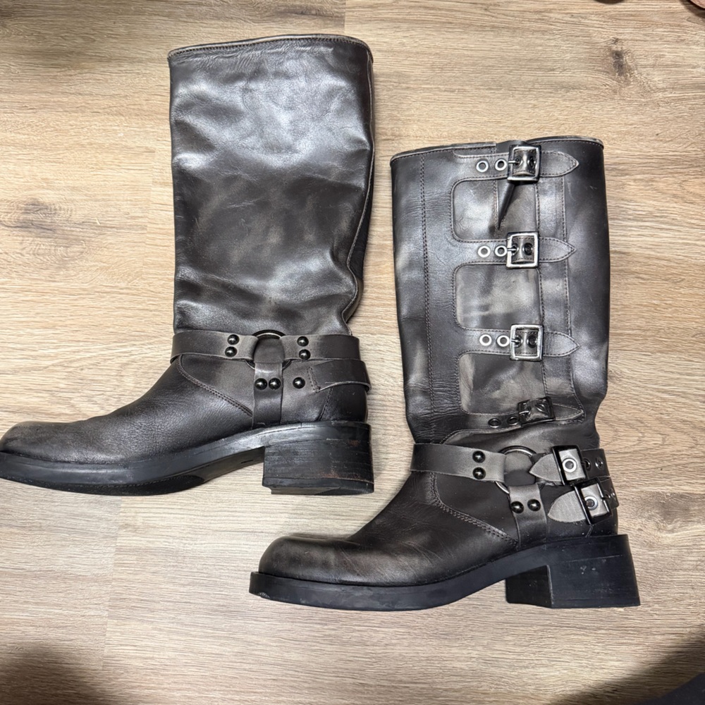 Steve Madden Leather Boots